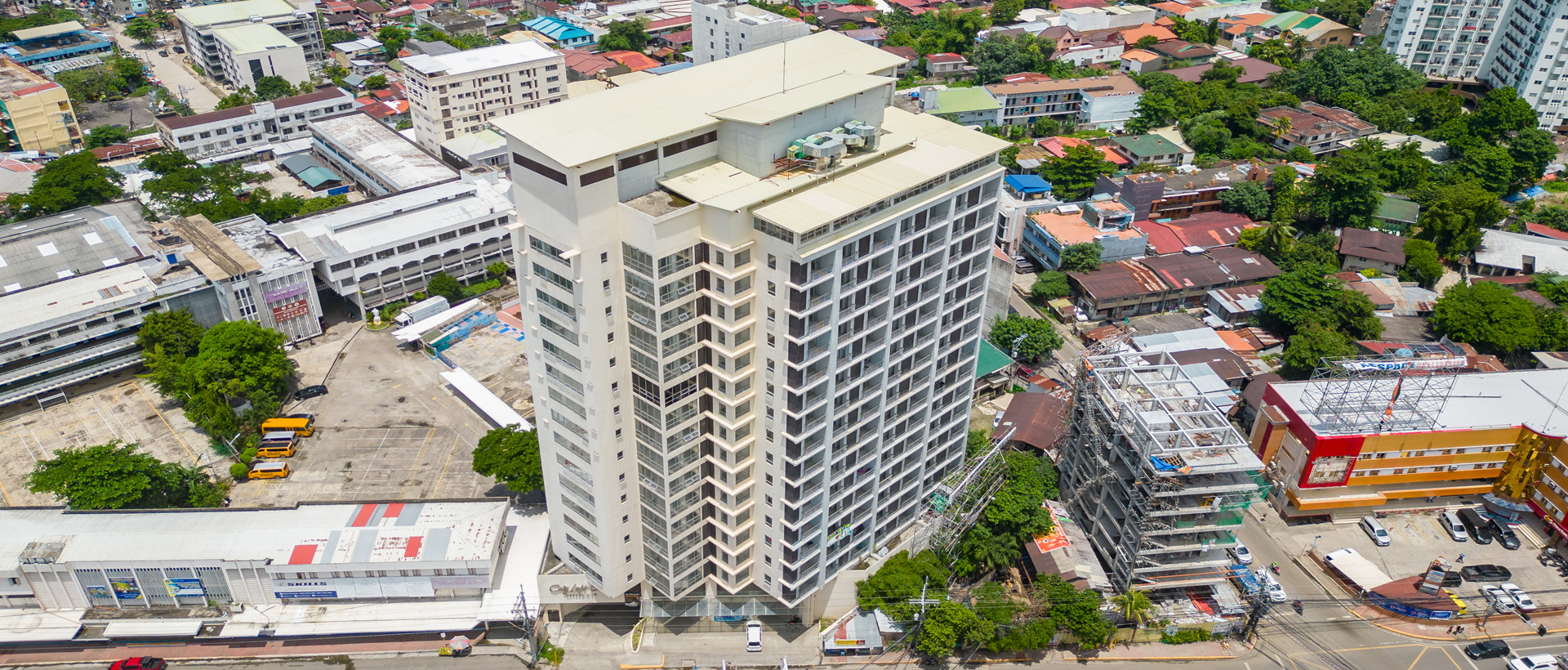 Exterior view of a modern city loft building in an urban setting